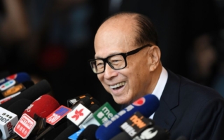 李嘉誠收購英國最大水務公司計劃可能遇挫