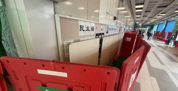 香港浸大学生会哀悼火灾遇难者 遭打压