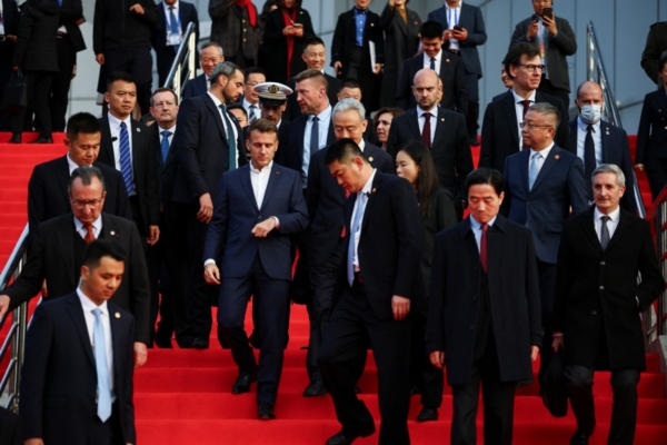 法国警告中共：不减少贸易顺差 将被征关税