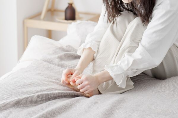 為何在天氣寒冷時會手腳冰冷?如何改善?