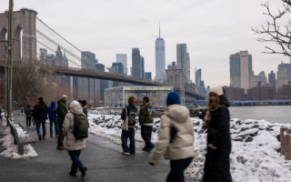 霍楚推“元旦健行”迈入第15年 华人社区周边路线成亮点