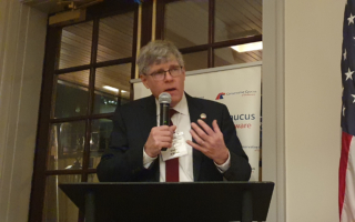 被赦免的1月6日国会山抗议者：美国民主永存