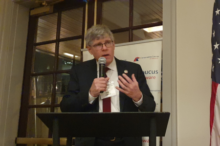 被赦免的国会山“暴徒”：美国民主永存