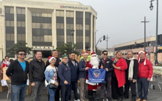 華埠佳節送暖邁入第39年 CSC攜手律師協會送禮