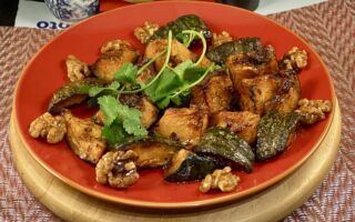 【梁廚美食】烤甜南瓜～來點不一樣的聖誕餐