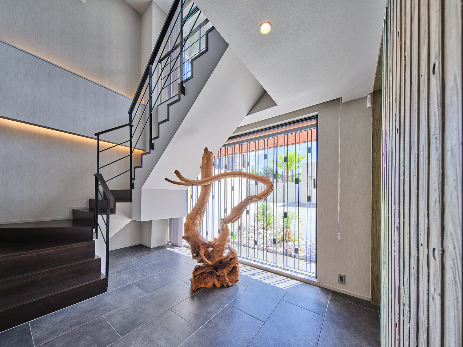 度假的開關從入口開始（設計公司 Earnest Architects提供）