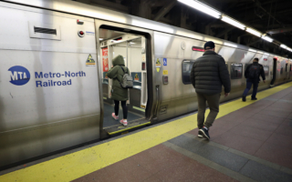 MTA2015年火车撞车6死事件赔偿1.82亿美元