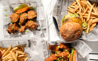 當韓流飄進紐約貝賽漢堡店