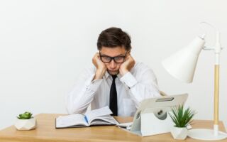 專家談工作壓力傷害婚姻關係的3種方式