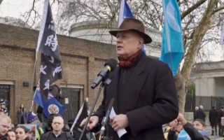 英保守黨前黨魁：邪惡「新軸心」脅英國的自由