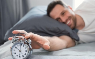 【醫道心傳】最佳睡姿與睡眠障礙對策