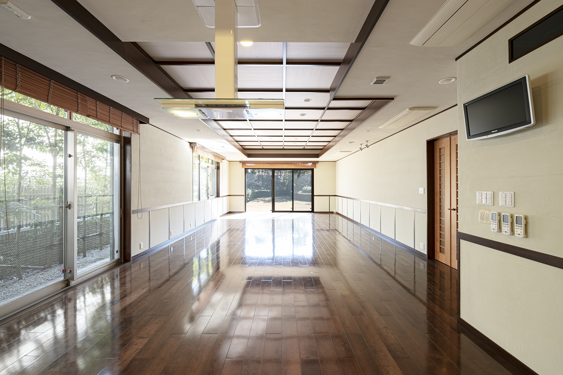 曾作為療養院的舊宅,翻新前,在一些構造上不適合於住宅。(<a href="https://eptms.jp/01Y-ig">設計公司 Earnest Architects提供</a>)