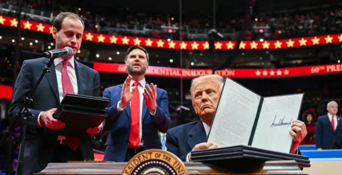 美国正式退出《巴黎协定》 美国正式退出《巴黎协定》