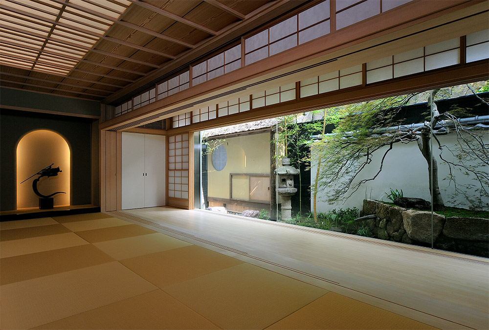 垂枝楓，在光靜靜灑落的地方，營造處獨特而清晰景觀。（設計公司 Earnest Architects提供）