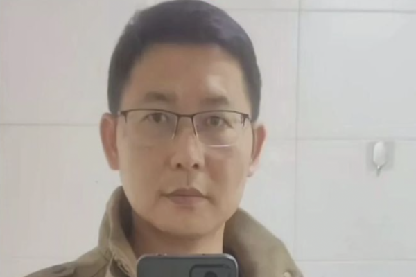 武漢理工大學畢業生當保安被約談 已被開除