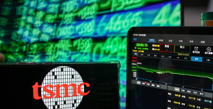 台積電下挫30元 台股跌472點收在32063點