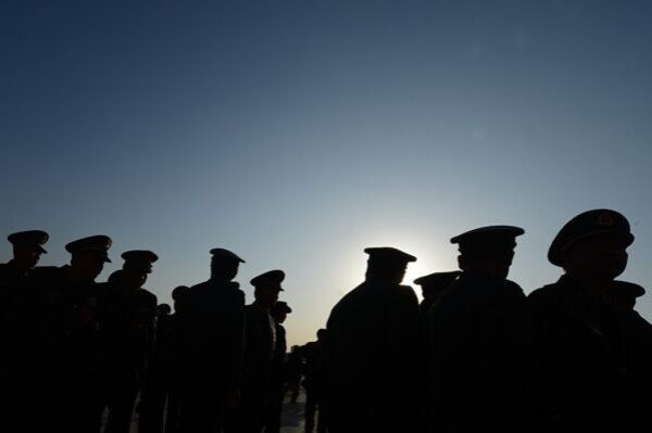 【翻牆必看】軍隊武官文官皆不配合習指示