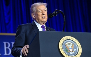 【直播】川普出席「煤炭產業擁護者」活動