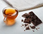 研究观察：久坐时喝茶与可可 血管反应较稳定
