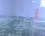 沈阳一人工暴风雨温泉模拟末世景象 引热议