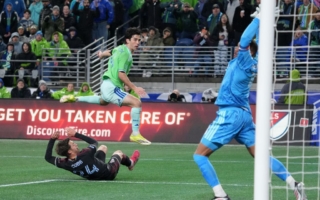 组图：西雅图海湾人取得美职足赛季开门红