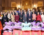 旧金山市府中国新年庆典 官员们用中文拜年