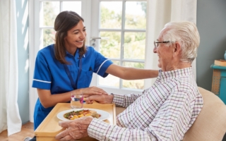 哈佛醫生：培養這個嗜好 失智症風險降76%