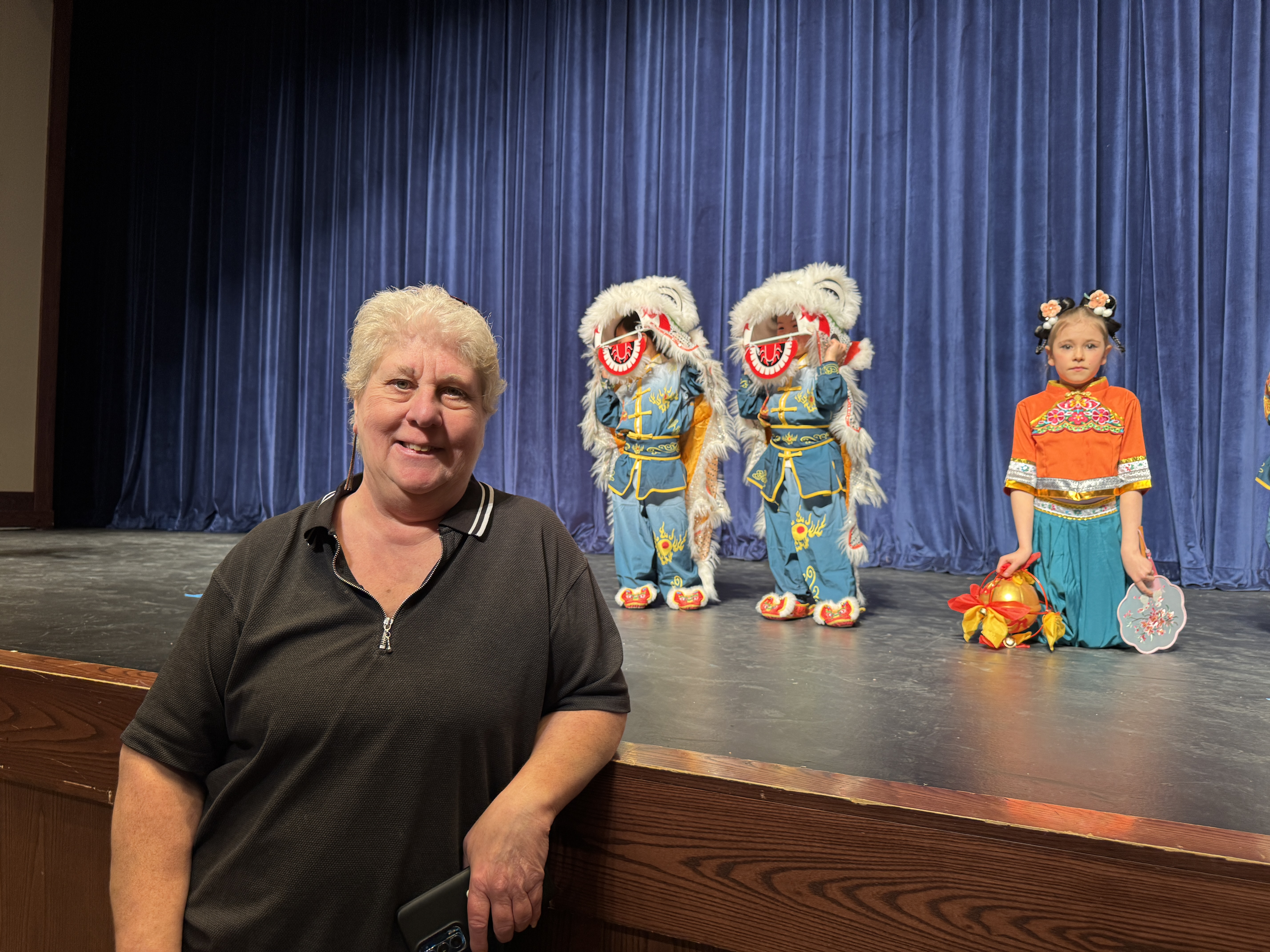 Kathy說:超愛這個活動,每年都來,每年都很期待,每次都很盡興!(林丹/大紀元)