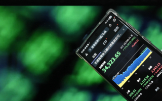 台股大跌771點 外資砍947億歷史第3高