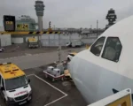 国泰航空驾驶舱失压 大陆音乐人亲历惊魂时刻