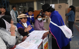 哥伦比亚国会大选 3000多候选人参与竞争