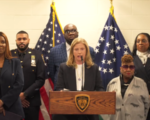 NYPD：今年已从街头缴获逾千枪支