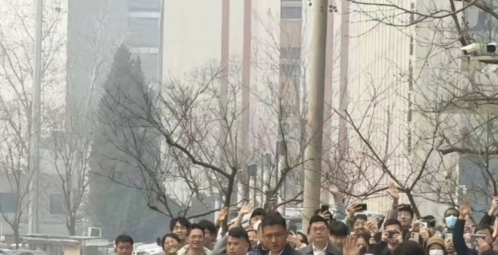 温家宝在北京公开现身视频热传