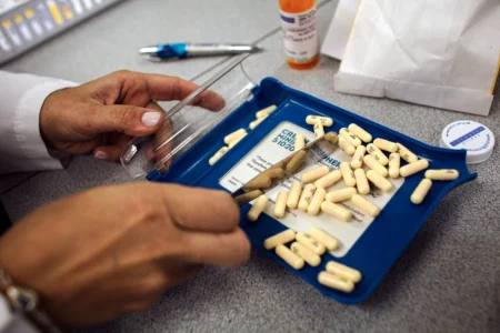 研究：一常见抗生素 或增加年轻人急性呼吸衰竭风险