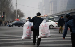 【名家專欄】中東戰事給中共帶來經濟困境