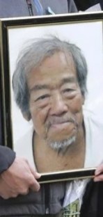 83歲的老人郭全(Chuen Kok)。