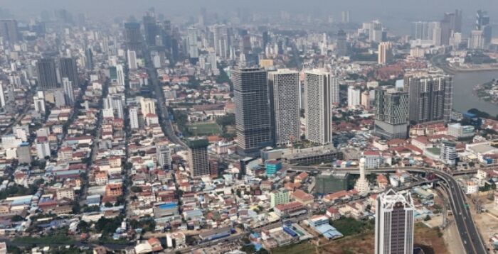 Photo: 大紀元 Al Jazeera Investigation Exposes Tycoon Deng Pibing's Alleged Role in Cambodian Scam Hubs