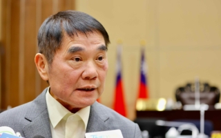 苗栗縣議會進行總質詢 縣長鍾東錦團隊詳實答覆