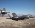 未来战争谁会胜出 F-35战机和F-22大比拼