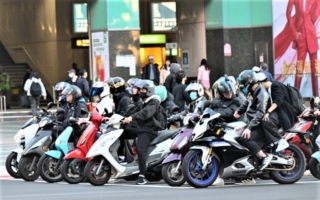 車輛噪音超過15分貝未改善 最重吊扣牌照6個月