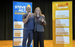 加州州长候选人Steve Hilton吁重建常识治理 承诺改革教育、减税松绑法规