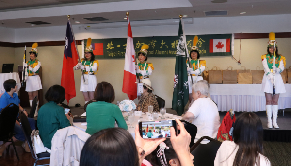 北一女加拿大校友会于7月12日举行年会,以“厝边柑仔店”为主题重温台湾亲情。(北一友加校友会提供)