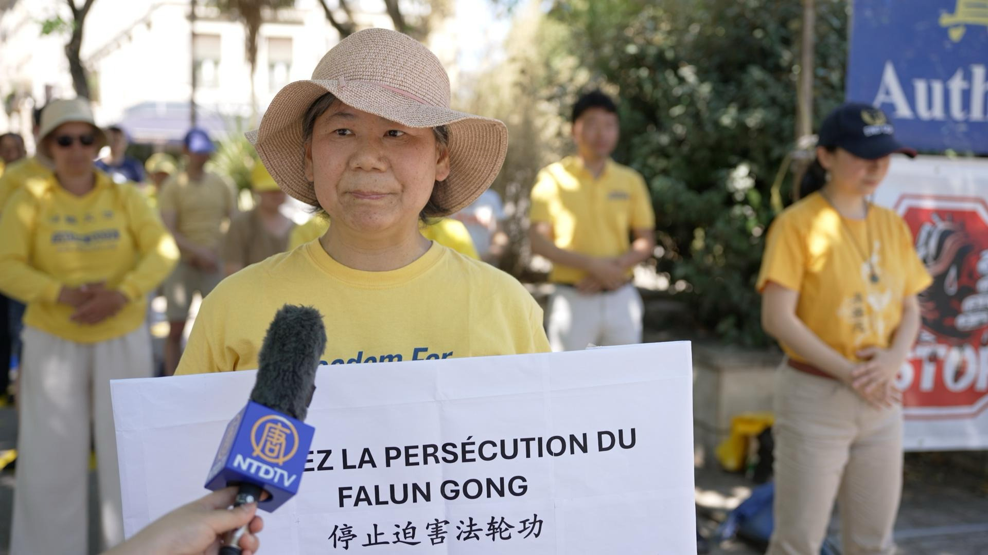 法國法輪功學員楊金花曾親身經歷過中共的迫害。(大紀元)