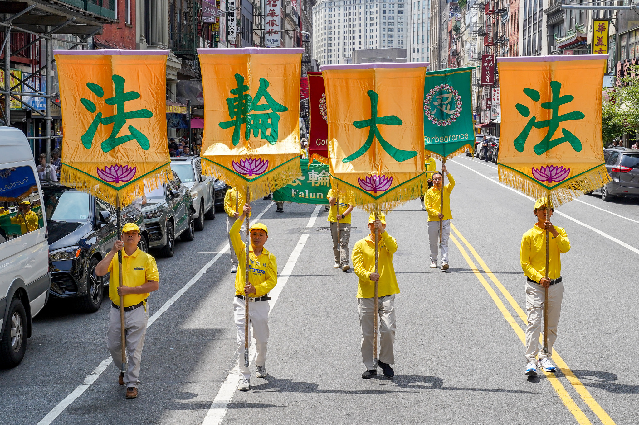2026年7月19日(周日),上千名大纽约地区法轮功学员举行720反迫害27周年暨声援4.6亿中国人退出中共的大型游行活动。(张静怡/大纪元)