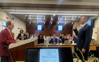 林彦廷会计师宣誓就任核桃谷水利局董事