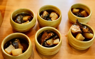 《時藏》客家三寶：一壺老茶、一鍋老菜脯雞湯 品味客庄時間美學