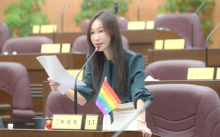 大园亲子馆“中国月”秀五星旗 遭疑统战