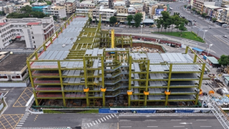 高雄機場新航廈工程。