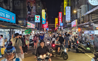 7月景氣燈號連8紅 國發會：挑戰長紅審慎樂觀