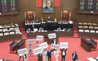 立院三读无人载具条例 通过国民党版